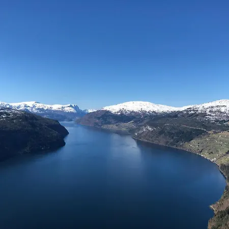 Charming With Jacuzzi And Patio *